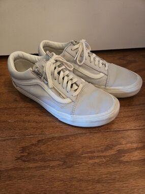 Vans Low-Top Lace-Up Casual Sneakers in Gray With Side Zip 8.5 W (7M)